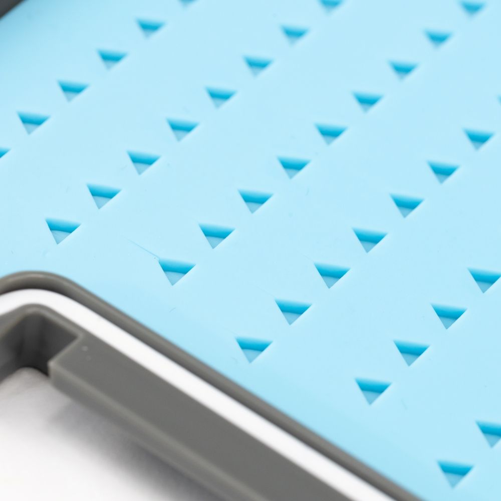 Snowbee Easy-Vue Silicone Foam Fly Box - M